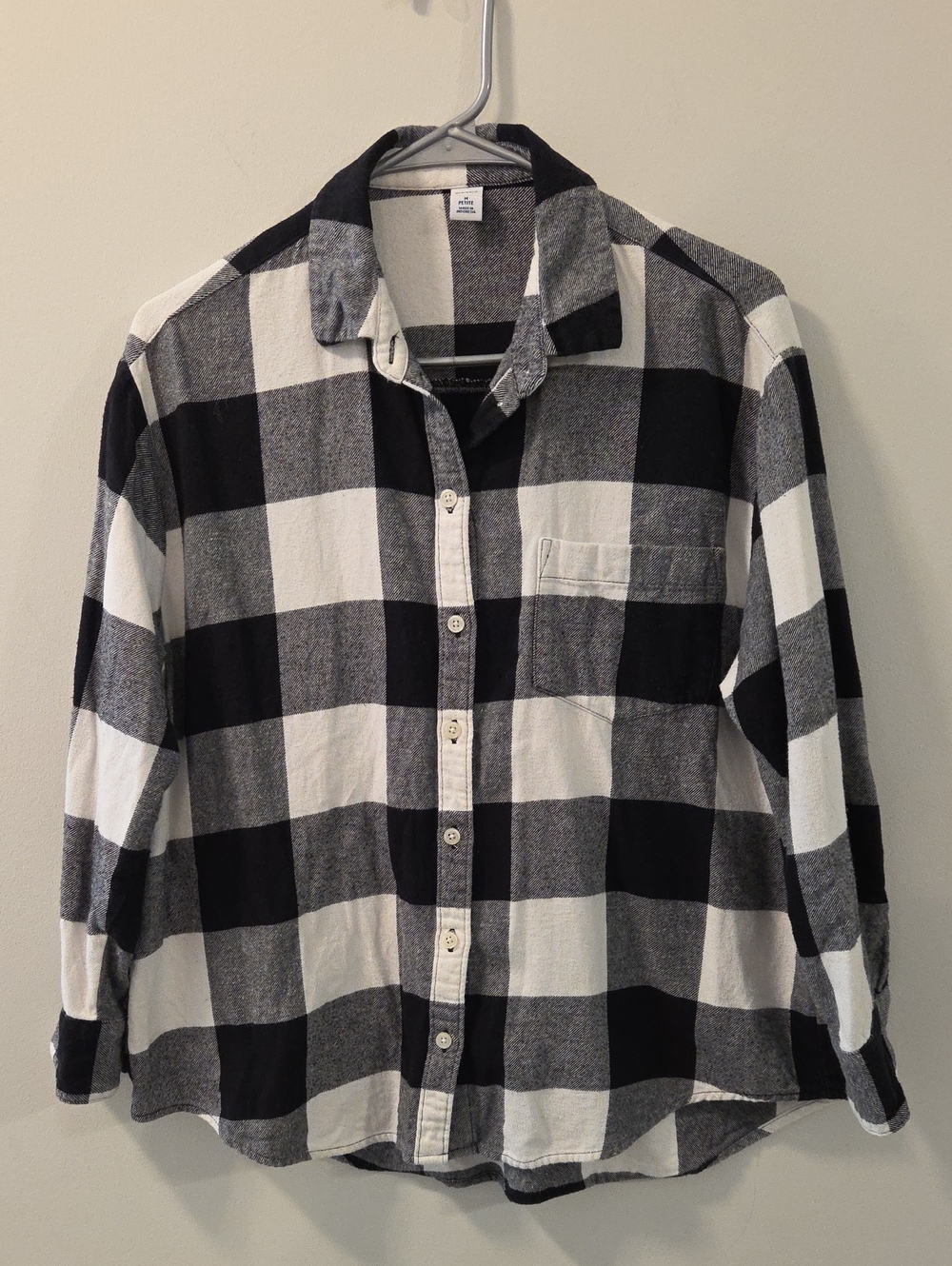 Old Navy Black and White Buffalo Plaid Button-Down Shirt